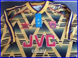 Nigel Winterburn SIGNED Arsenal 1991/93 Away Banana Shirt PRIVATE SIGNING