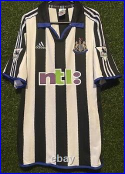 Nolberto Solano Signed Newcastle United 2000/01 Home Shirt Comes with a COA