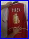Pires_Signed_Invisible_Season_Arsenal_Shirt_with_COA_01_sr