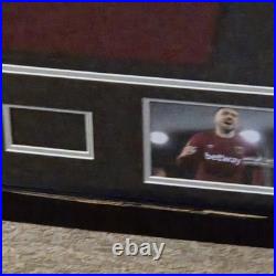 ROBERT SNODGRASS Signed Shirt Framed WEST HAM Soccer