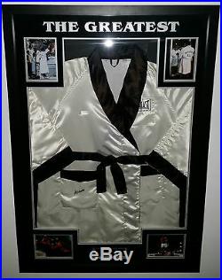 Rare MUHAMMAD ALI SIGNED ROBE GOWN Autograph Display AFTAL DEALER