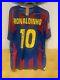 Ronaldinho_Signed_Shirt_Barcelona_with_COA_01_xp