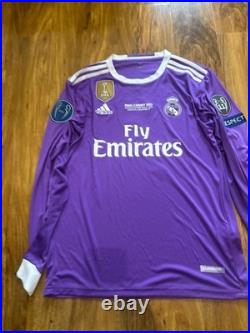 Ronaldo Signed Real Madrid Away Shirt With Coa Included
