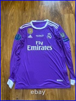 Ronaldo Signed Real Madrid Away Shirt With Coa Included