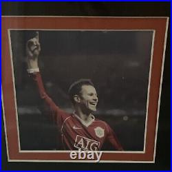 Ryan Giggs signed framed shirt with COA