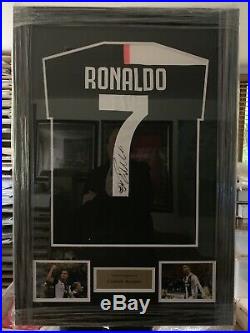 SIGNED FRAMED CRISTIANO RONALDO JUVENTUS Shirt £299 Plus P&p BEST EVER DEAL
