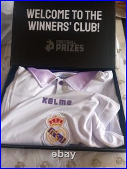 Signed Roberto Carlos/ Real Madrid Shirt Football Prizes