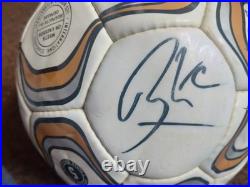 Signed (inc. Ronaldo) Man Utd Football 2004/05 with Certificate