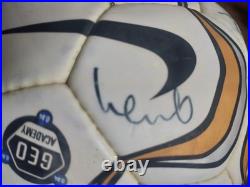 Signed (inc. Ronaldo) Man Utd Football 2004/05 with Certificate