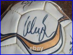 Signed (inc. Ronaldo) Man Utd Football 2004/05 with Certificate