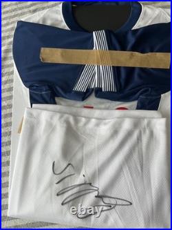 Signed lucas bergvalk shirt with COA in frame