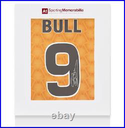 Steve Bull Signed Wolverhampton Wanderers Shirt 1996, Number 9 Gift Box