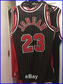Vintage Michael Jordan Chicago Bulls Pro Cut Signed Jersey 46